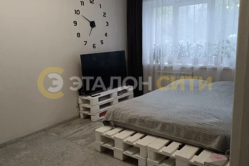 2-к квартира, 42 м², 2/5 эт.